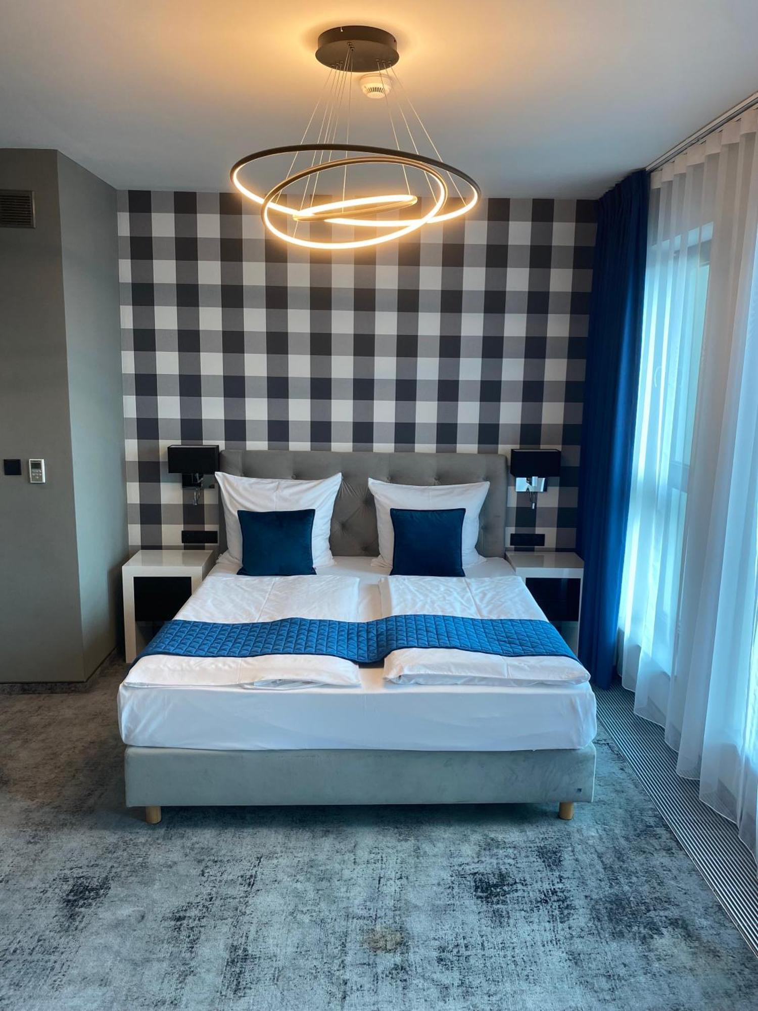 Hotel Sanova 4*